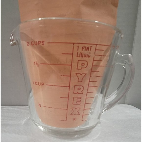 Vintage Pyrex 2-Cup Measuring Cup 516-L30 (1 Pint/16 OZ). - Picture 3 of 10